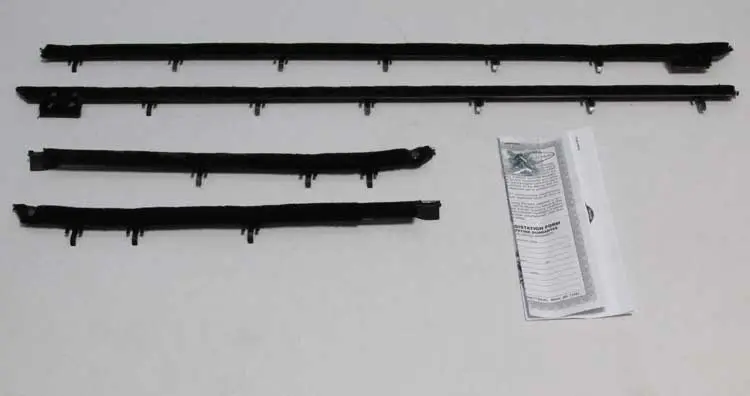 1967 Chevrolet|Pontiac Camaro|Firebird Window Beltline Outer