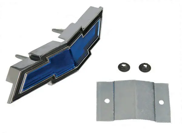 1969 Chevrolet Camaro Grille Emblem w/Retainer