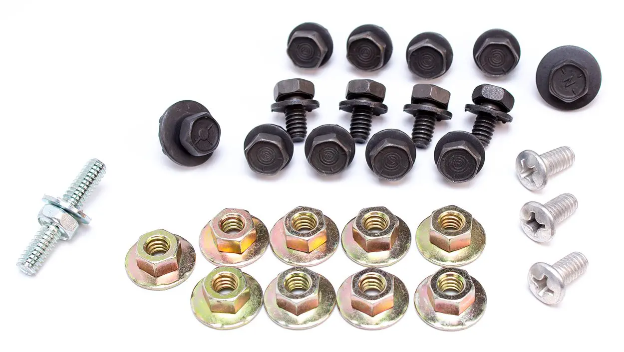 1970-1972 Chevrolet Chevelle Door Hardware Mounting Bolt Kit