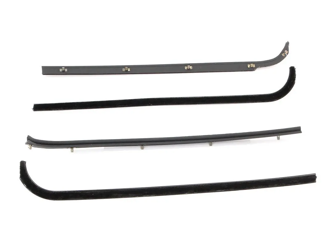 1971-1972 Ford Pickup Truck Front Door Beltline Window Felts Black