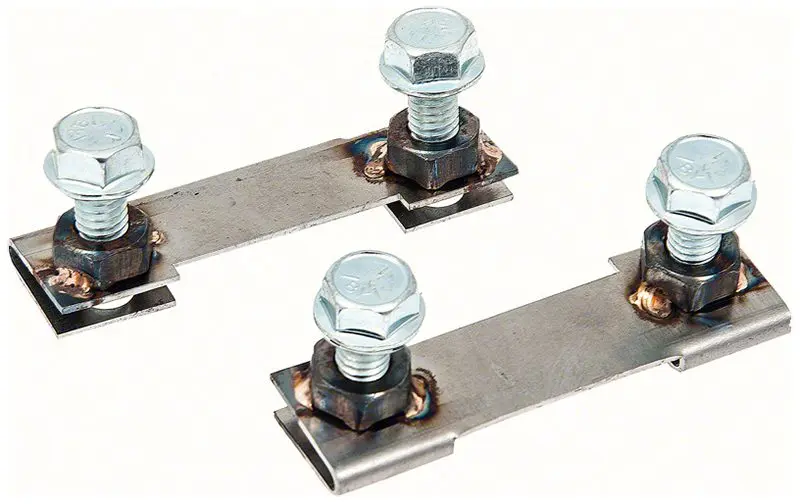 1977-1978 Pontiac Firebird Front Bumper Cover to Fender Brackets