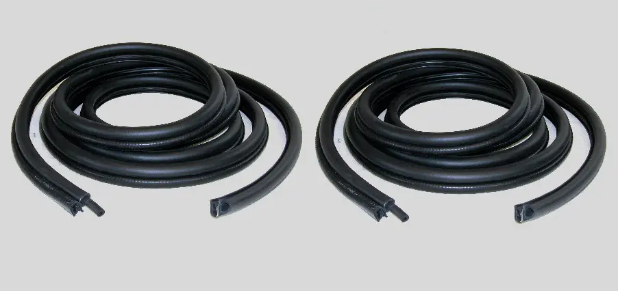 Jeep Cherokee Wagoneer Comanche Door Seal Kit.jpg