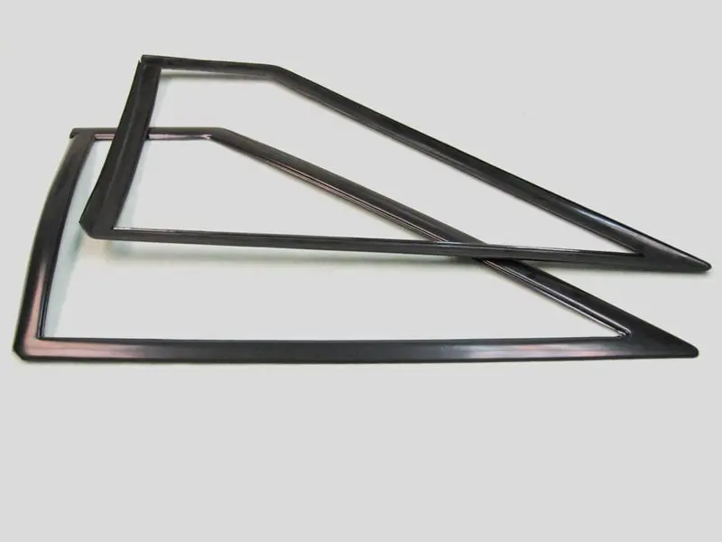 Ford Mustang Hatchback Quarter Window Molding Kit.jpg