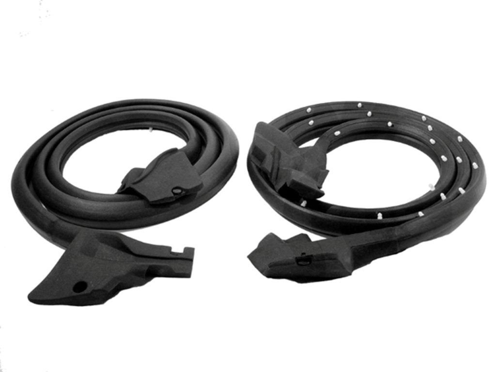 Molded Door Seals with Clips For Chevrolet Vega 1971-1977 9883773/4; LM 13