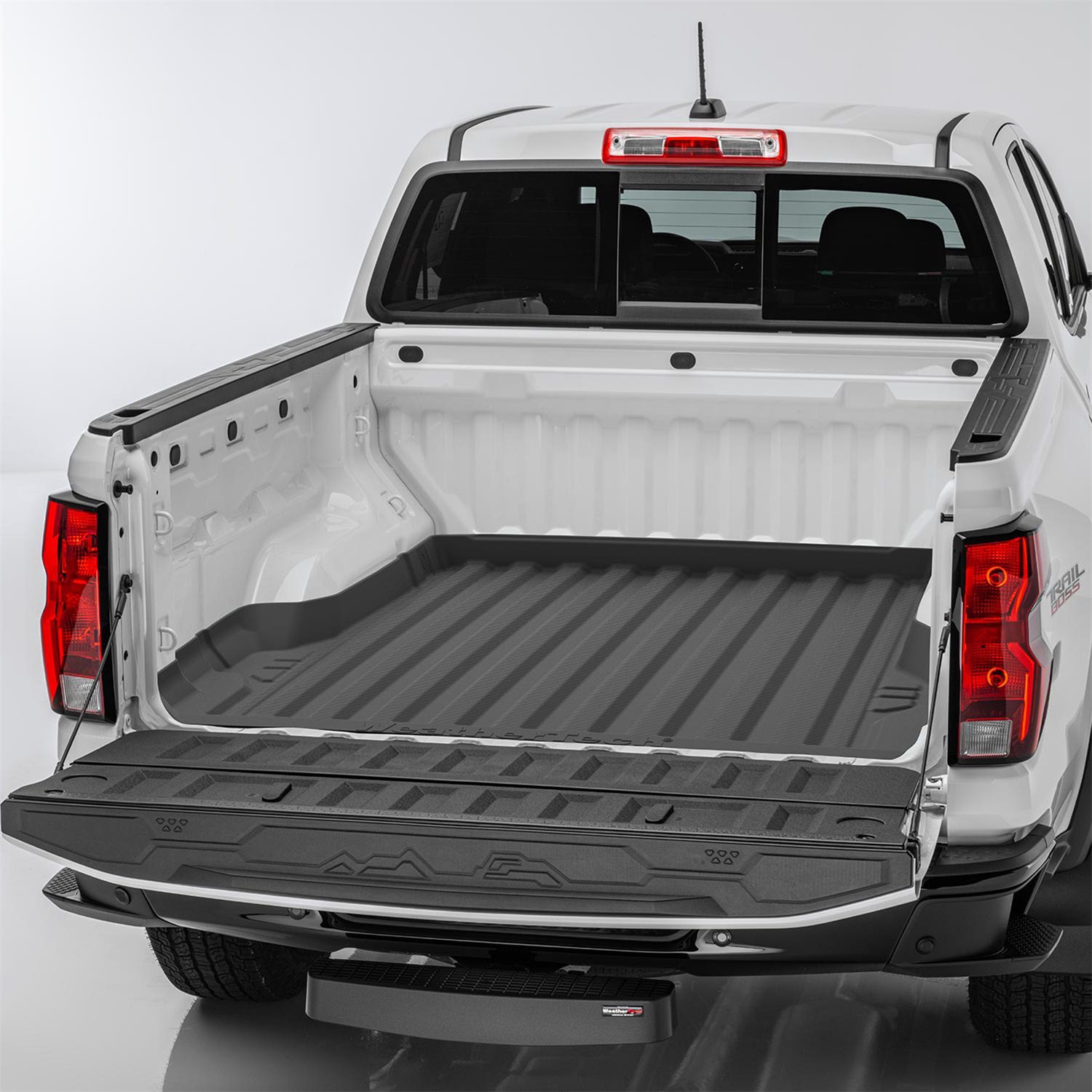 2023-2024 Chevrolet| GMC Colorado| Canyon WeatherTech ImpactLiner -Black - Image 2